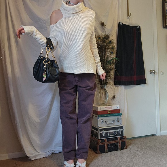 shoulder hole knit turtleneck - Picture 1 of 7